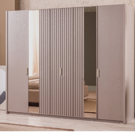 Armoire 5 portes moderne